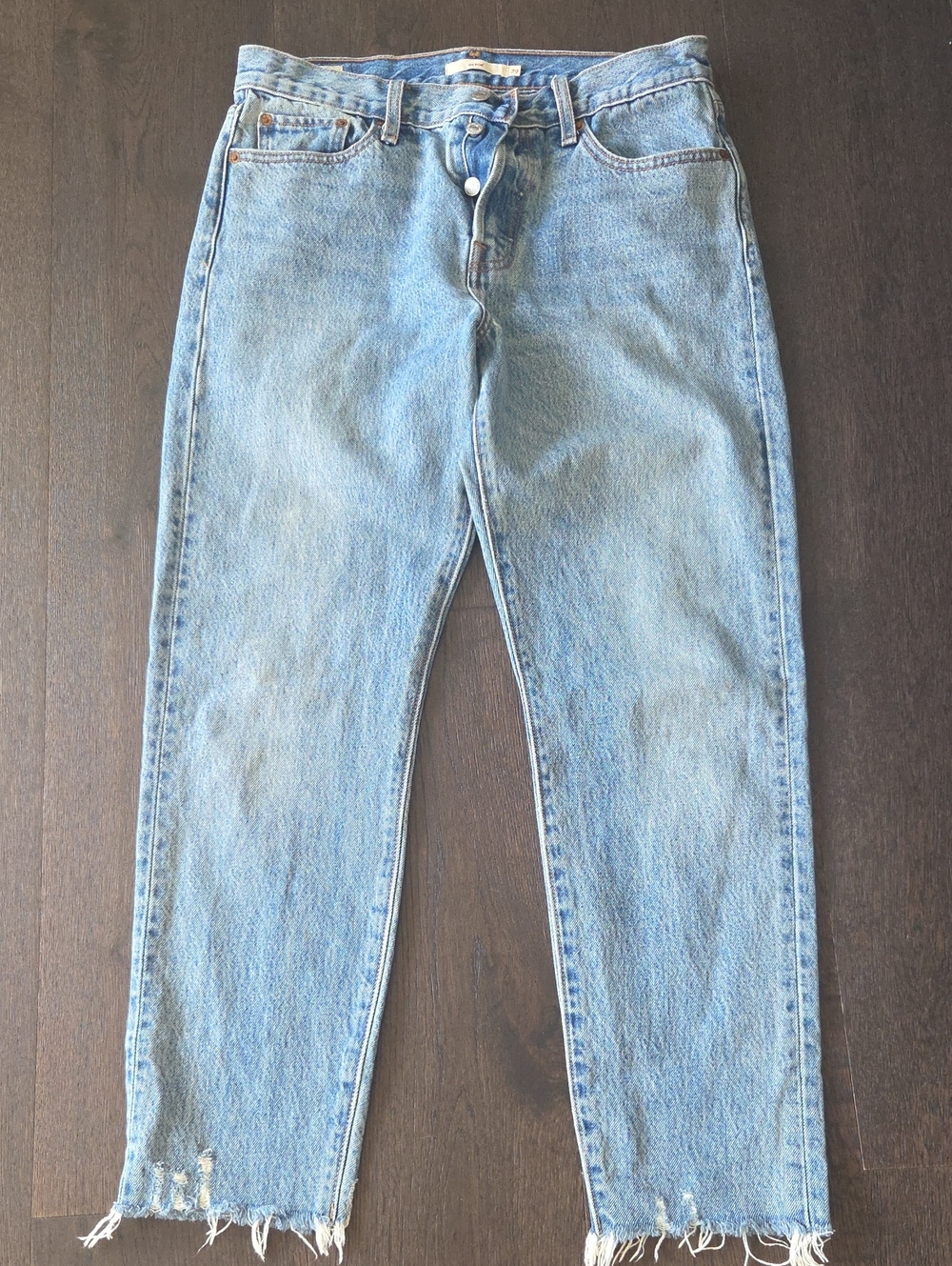 Levi's Light Blue Cropped Ankle Jeans